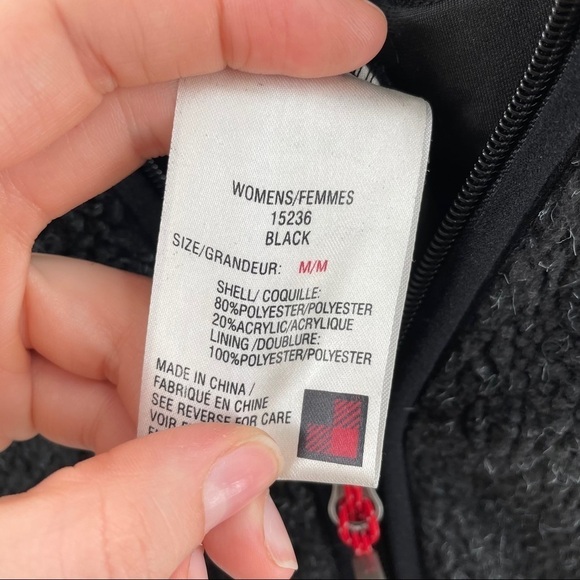 Women’s Woolrich Zipper Up Warm Jacket - Picture 11 of 11